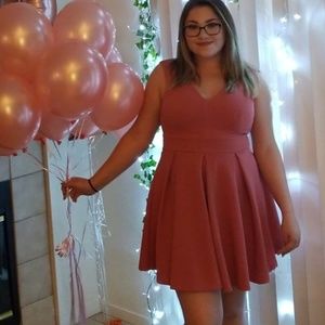 💕 Rose Gold Pink Dress 💕